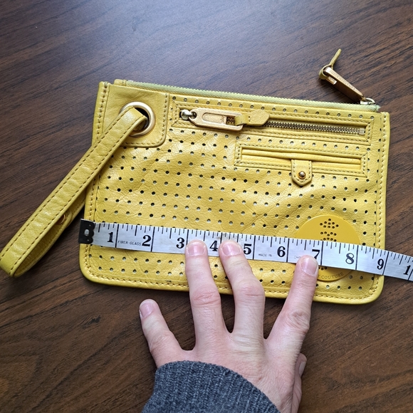 Juicy Couture wristlet - Picture 5 of 6